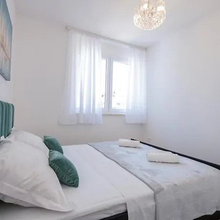 Appartement Luxury 2min From *