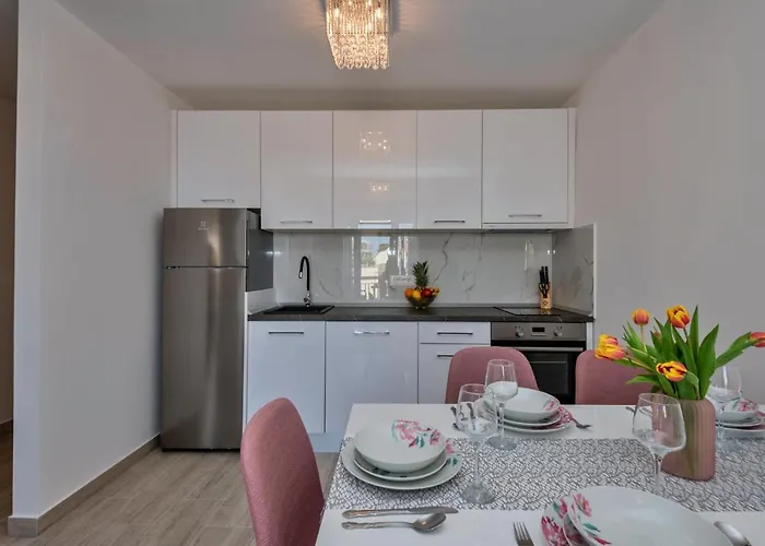 Daire Luxury 2min From Makarska