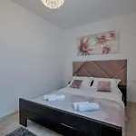 Apartamento Luxury 2min From