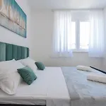 Luxury 2min From Apartamento