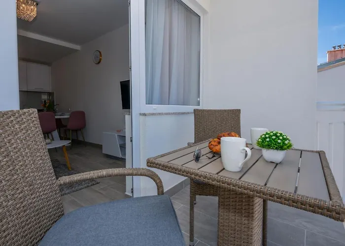 Luxury 2min From Апартаменты Макарска