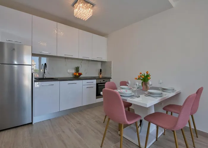 Luxury 2min From Апартаменты Макарска